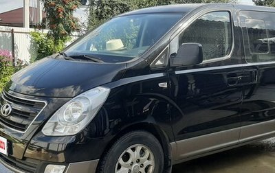Hyundai H-1 II рестайлинг, 2012 год, 1 910 000 рублей, 1 фотография