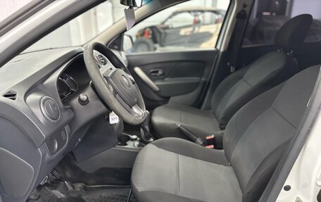 Renault Sandero II рестайлинг, 2017 год, 877 000 рублей, 17 фотография