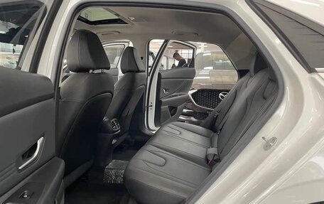 Hyundai Elantra, 2022 год, 1 420 000 рублей, 4 фотография