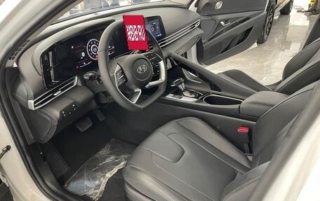 Hyundai Elantra, 2022 год, 1 420 000 рублей, 3 фотография