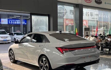 Hyundai Elantra, 2022 год, 1 420 000 рублей, 11 фотография