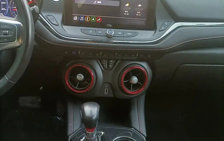 Chevrolet TrailBlazer, 2022 год, 2 750 000 рублей, 13 фотография