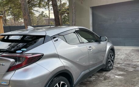 Toyota C-HR I рестайлинг, 2017 год, 1 950 000 рублей, 3 фотография