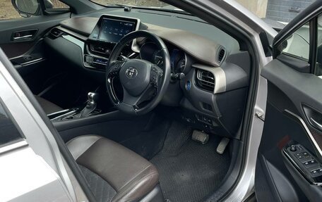 Toyota C-HR I рестайлинг, 2017 год, 1 950 000 рублей, 11 фотография
