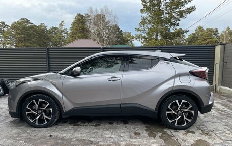 Toyota C-HR I рестайлинг, 2017 год, 1 950 000 рублей, 22 фотография