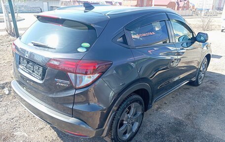 Honda Vezel, 2014 год, 1 650 000 рублей, 8 фотография