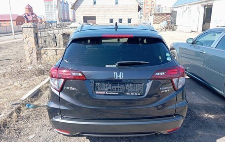 Honda Vezel, 2014 год, 1 650 000 рублей, 9 фотография
