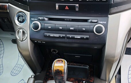 Toyota Land Cruiser 200, 2007 год, 2 300 000 рублей, 13 фотография