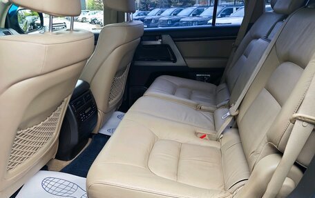 Toyota Land Cruiser 200, 2007 год, 2 300 000 рублей, 7 фотография