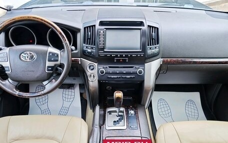 Toyota Land Cruiser 200, 2007 год, 2 300 000 рублей, 12 фотография