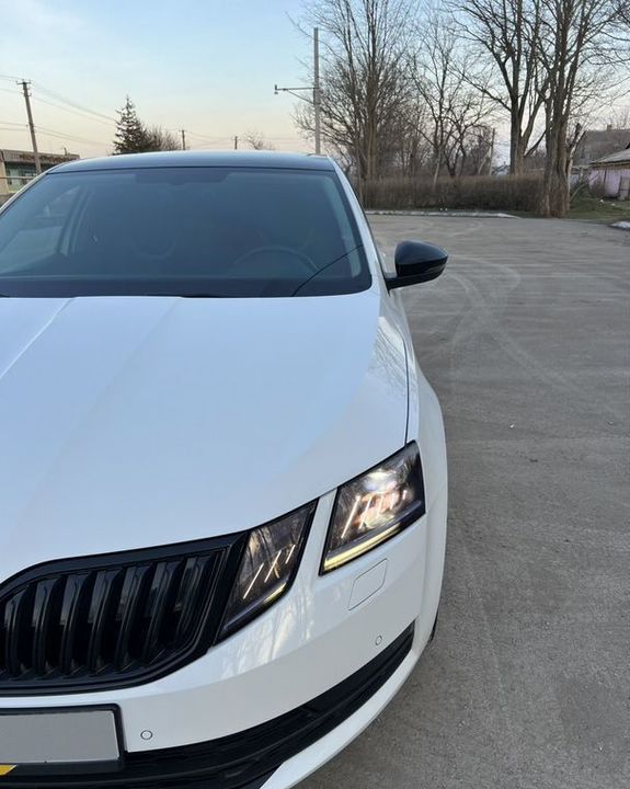 Skoda Octavia, 2018 год, 2 400 000 рублей, 4 фотография
