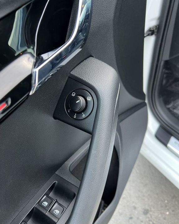 Skoda Octavia, 2018 год, 2 400 000 рублей, 27 фотография