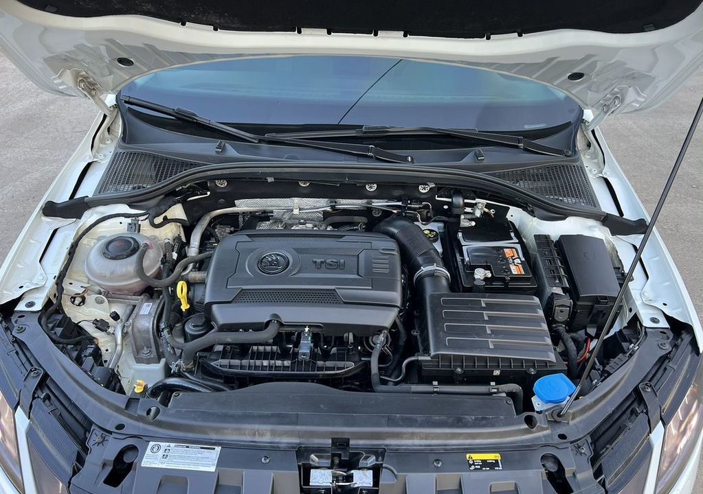 Skoda Octavia, 2018 год, 2 400 000 рублей, 16 фотография