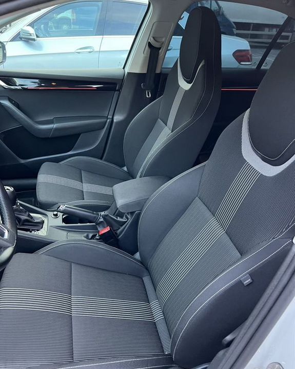 Skoda Octavia, 2018 год, 2 400 000 рублей, 29 фотография
