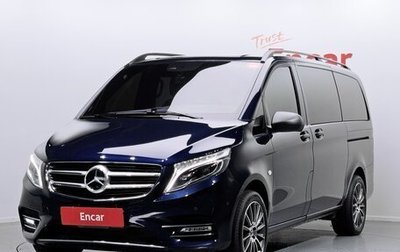 Mercedes-Benz V-Класс, 2018 год, 4 930 000 рублей, 1 фотография