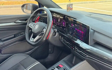 Volkswagen Golf VIII, 2021 год, 1 740 000 рублей, 12 фотография