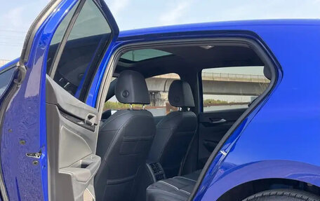 Volkswagen Golf VIII, 2021 год, 1 740 000 рублей, 16 фотография