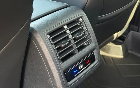 Volkswagen Golf VIII, 2021 год, 1 740 000 рублей, 17 фотография