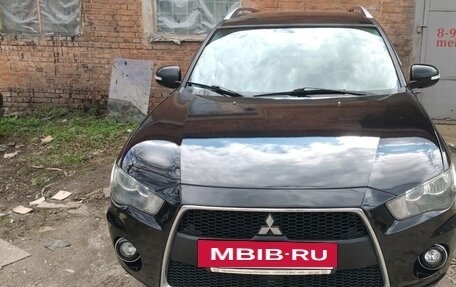 Mitsubishi Outlander III рестайлинг 3, 2010 год, 950 000 рублей, 6 фотография