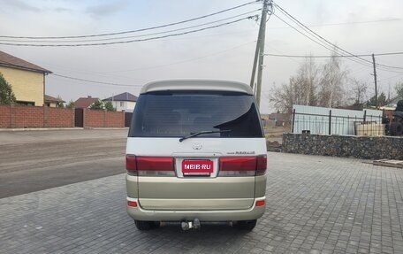 Toyota Regius, 1998 год, 857 455 рублей, 3 фотография