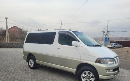Toyota Regius, 1998 год, 857 455 рублей, 9 фотография