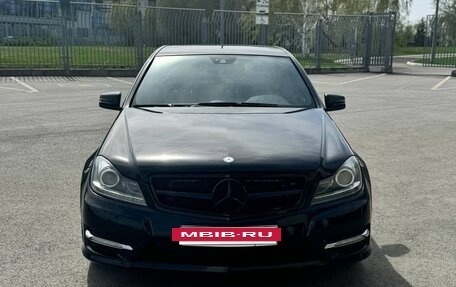 Mercedes-Benz C-Класс, 2012 год, 1 650 000 рублей, 4 фотография