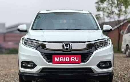 Honda Vezel, 2020 год, 1 475 000 рублей, 2 фотография