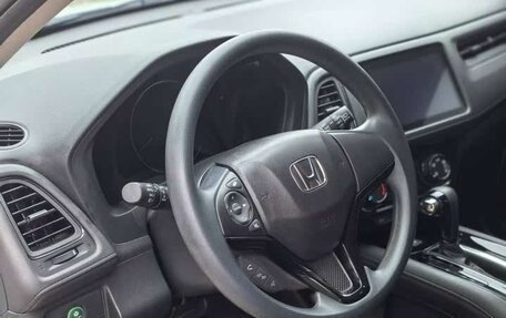 Honda Vezel, 2020 год, 1 475 000 рублей, 10 фотография