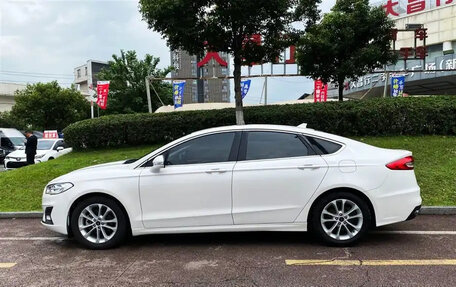 Ford Mondeo V, 2020 год, 2 100 000 рублей, 3 фотография