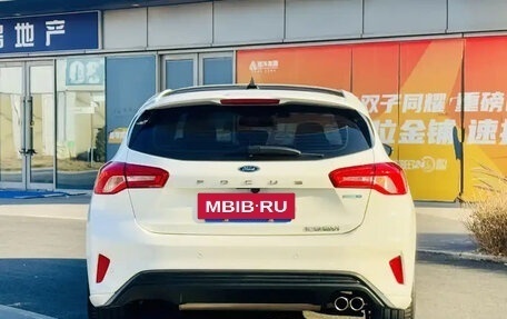 Ford Focus IV, 2022 год, 1 390 099 рублей, 5 фотография