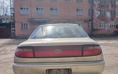Toyota Carina, 1993 год, 250 000 рублей, 5 фотография