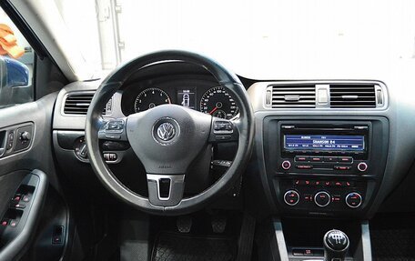 Volkswagen Jetta VI, 2012 год, 890 000 рублей, 10 фотография