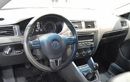 Volkswagen Jetta VI, 2012 год, 890 000 рублей, 8 фотография