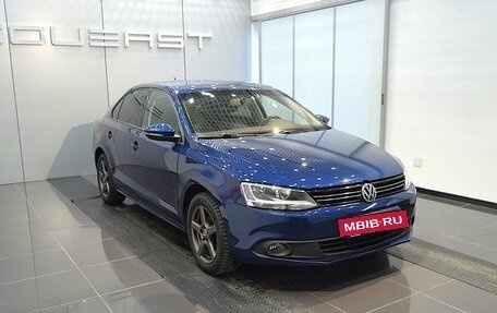 Volkswagen Jetta VI, 2012 год, 890 000 рублей, 3 фотография