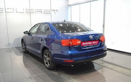 Volkswagen Jetta VI, 2012 год, 890 000 рублей, 4 фотография