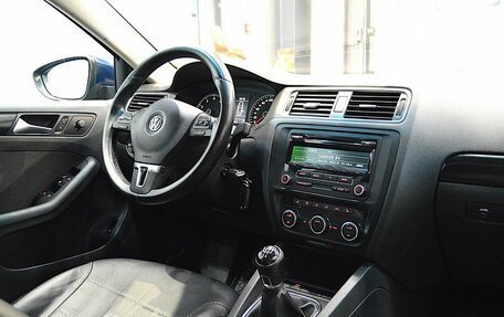 Volkswagen Jetta VI, 2012 год, 890 000 рублей, 17 фотография