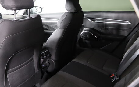 Geely Emgrand, 2024 год, 2 393 990 рублей, 22 фотография