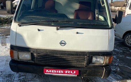 Nissan Homy IV, 1991 год, 225 000 рублей, 5 фотография