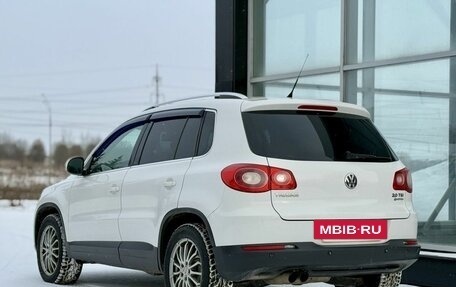 Volkswagen Tiguan I, 2011 год, 985 000 рублей, 8 фотография