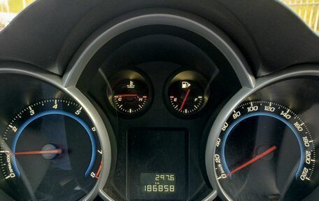 Chevrolet Cruze II, 2011 год, 660 000 рублей, 16 фотография