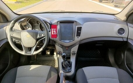 Chevrolet Cruze II, 2011 год, 660 000 рублей, 17 фотография