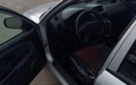 Mitsubishi Carisma I, 2003 год, 215 000 рублей, 7 фотография