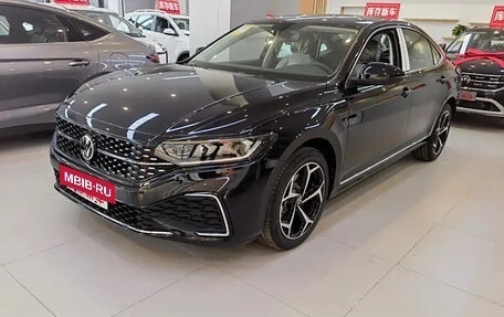 Volkswagen Passat B8 рестайлинг, 2025 год, 3 354 000 рублей, 2 фотография
