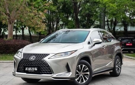Lexus RX IV рестайлинг, 2022 год, 3 940 000 рублей, 1 фотография