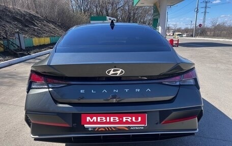 Hyundai Elantra, 2023 год, 2 199 000 рублей, 6 фотография