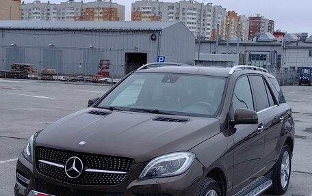 Mercedes-Benz M-Класс, 2014 год, 3 050 000 рублей, 3 фотография