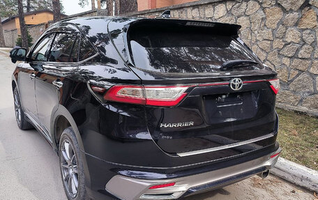 Toyota Harrier, 2019 год, 3 110 000 рублей, 9 фотография