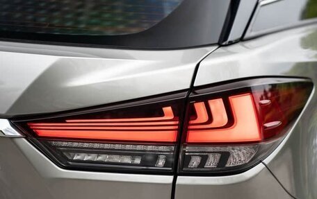 Lexus RX IV рестайлинг, 2022 год, 3 940 000 рублей, 6 фотография