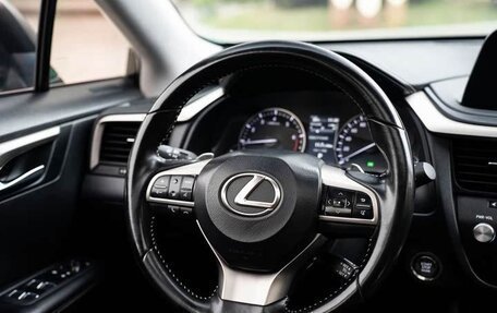 Lexus RX IV рестайлинг, 2022 год, 3 940 000 рублей, 12 фотография
