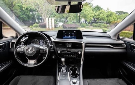 Lexus RX IV рестайлинг, 2022 год, 3 940 000 рублей, 15 фотография